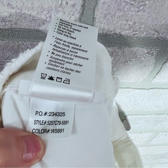 PAIGE Aideen Raw Hem Denim Skirt in Crisp White Size 26 - Picture 10 of 10